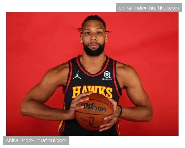 浙江广厦与外援贾利尔·奥卡福续约一年，确保季后赛阵容稳定