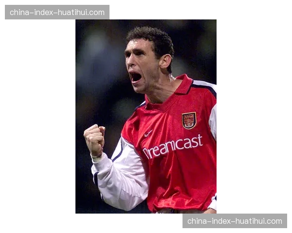 “观点：阿森纳客场取胜，但赖斯的再次伤退为争冠之路蒙上阴影”