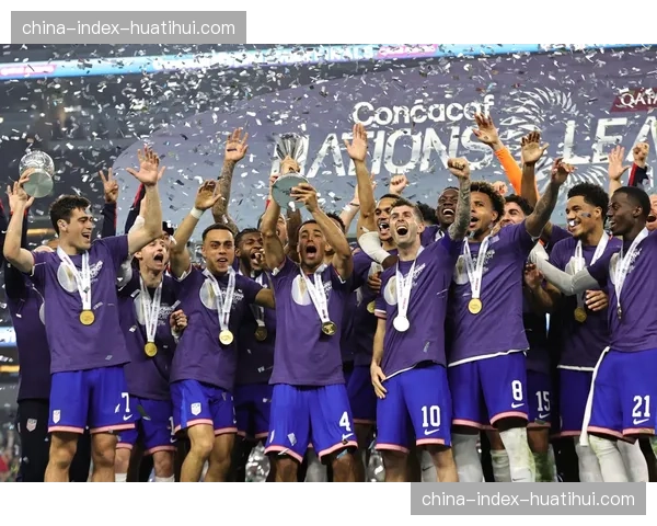 欧冠半决赛票价引发争议,最贵席位标价高达1200欧元 欧冠半决赛票价引发争议,最贵席位标价高达1200欧元